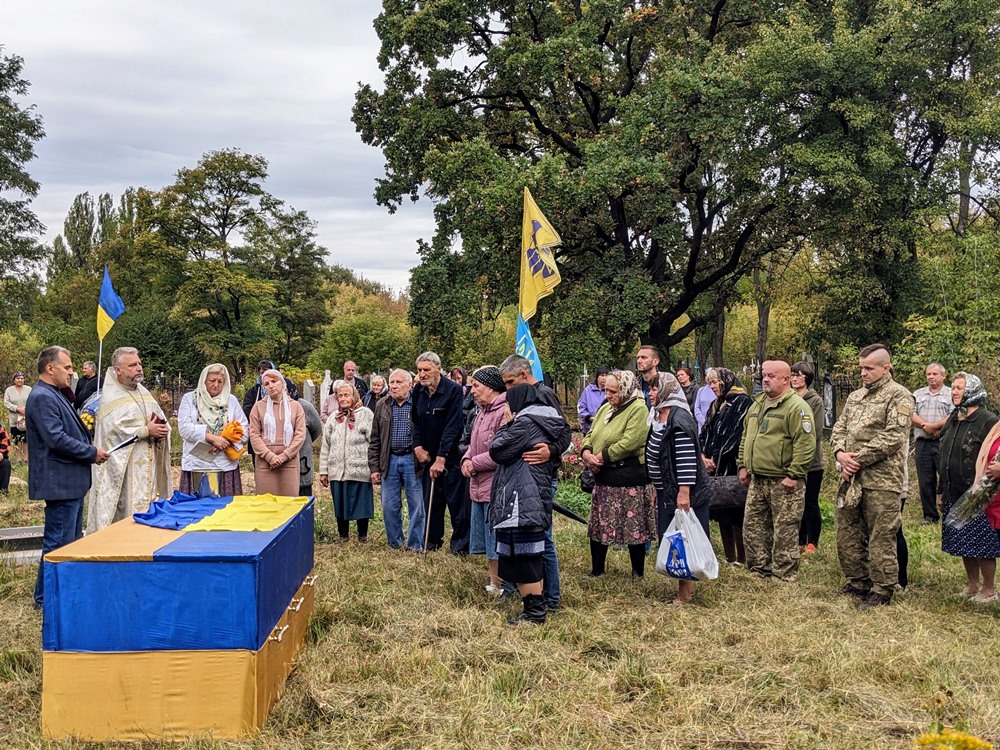 PXL 20231004 100048086