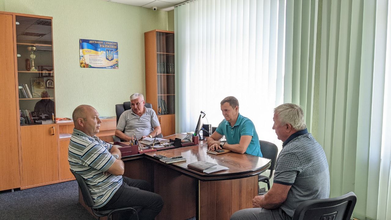 e045afde 5359 4551 a886 9b08a06de0d4