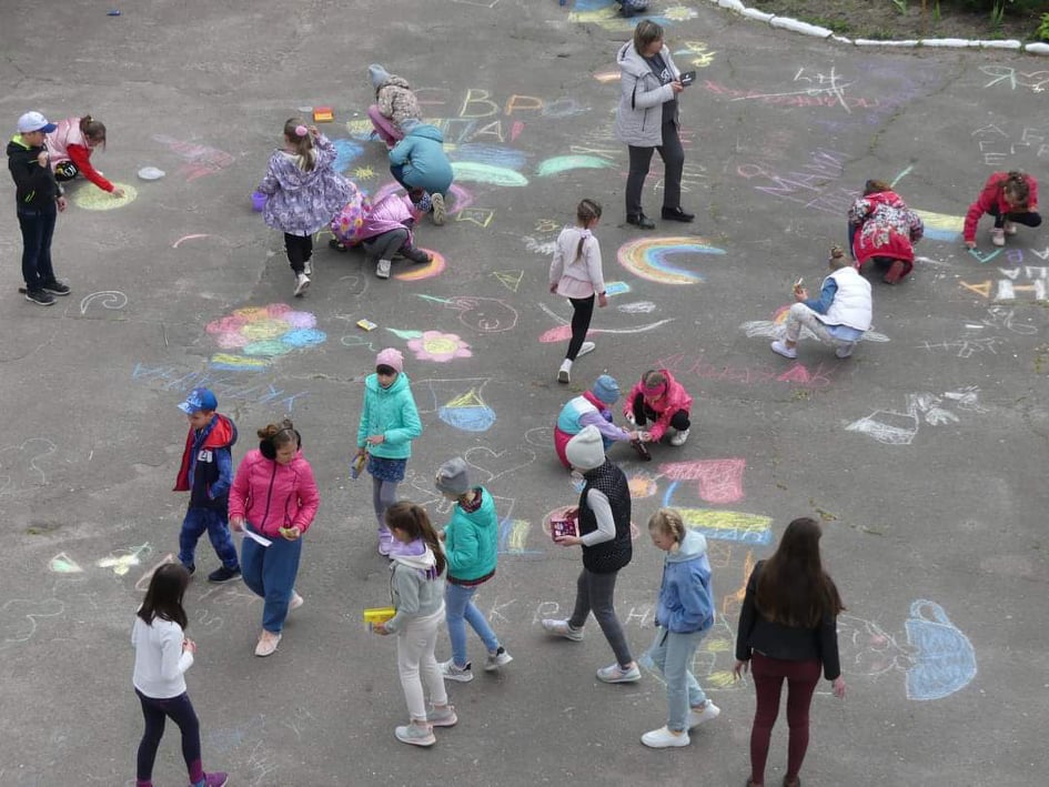 186510322 215034116833579 7775119350590414996 n